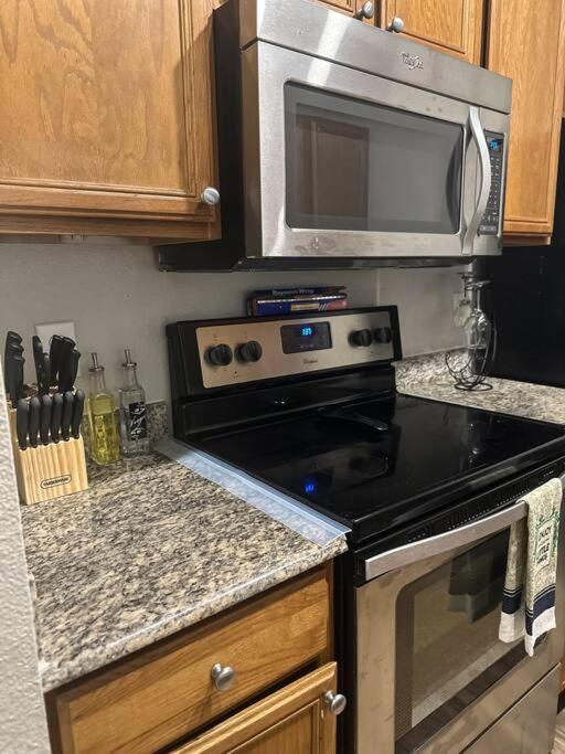 Apartament Devine Livings At Hermann Park Houston Zewnętrze zdjęcie